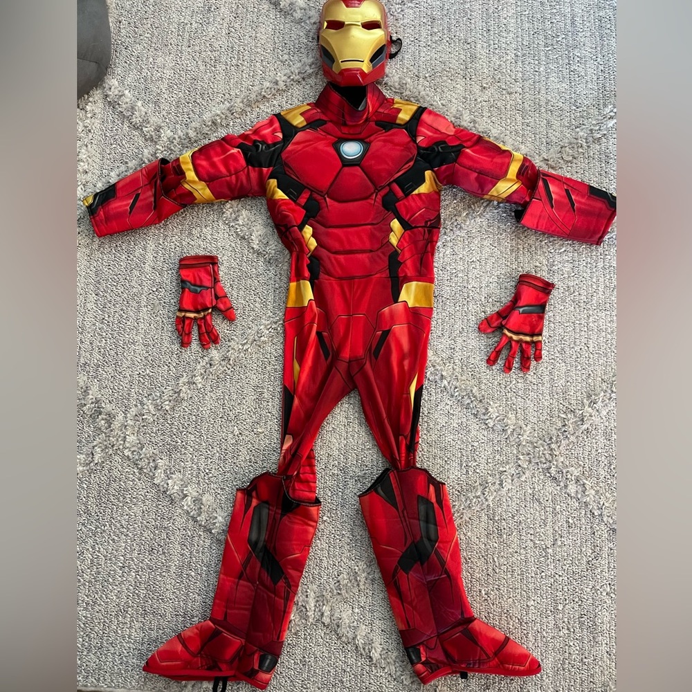 Youth, Iron Man costume, medium